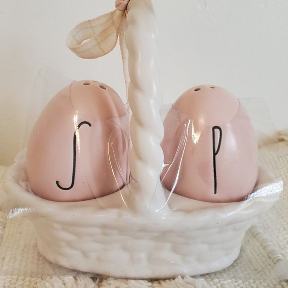 Rae Dunn Easter “S” & “P” Salt and Pepper Shakers Pink
